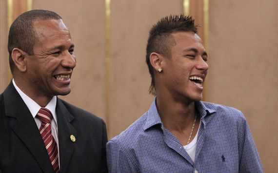 Real Madrid-Neymar flörtü sürüyor Real Madrid-Neymar flörtü sürüyor