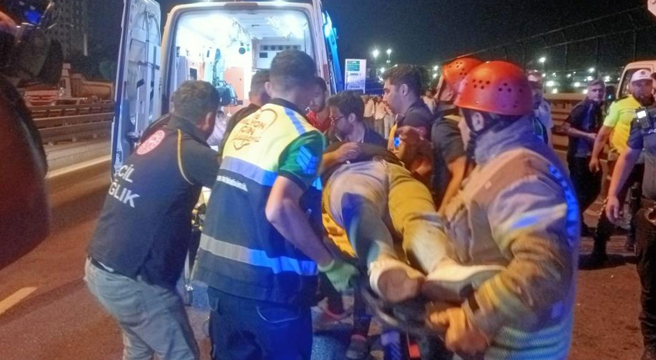 Gece yarısı can pazarı! Takla atan araç işçilere çarptı: Ölü ve yaralılar var