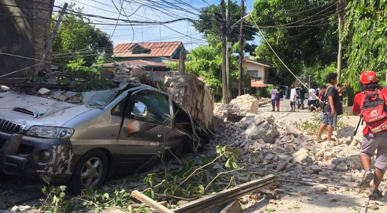 Filipinler’de 7 büyüklüğünde deprem