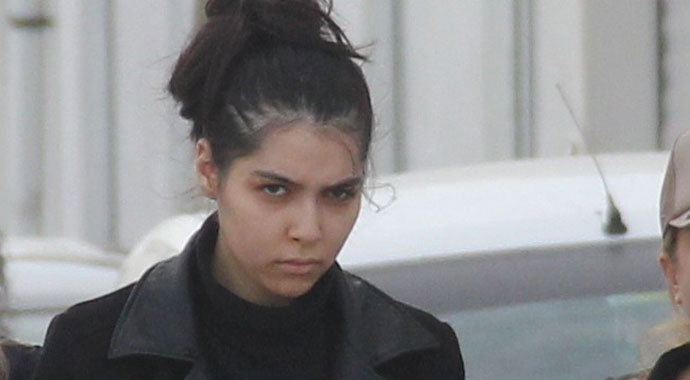 Fransız vatandaşı kadın, DEAŞ’a katılmak üzereyken Adana'da yakalandı