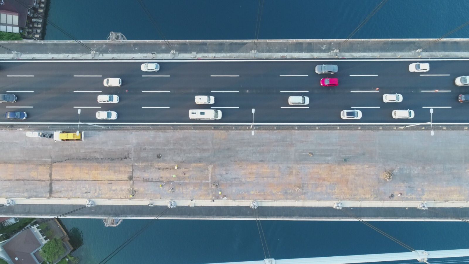 FSM Köprüsü'ndeki asfalt çalışmasında son durum havadan görüntülendi