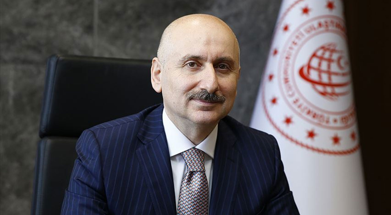 Bakan Karaismailoğlu: Türksat 5B'yi hizmete alacağız Bakan Karaismailoğlu: Türksat 5B'yi hizmete alacağız