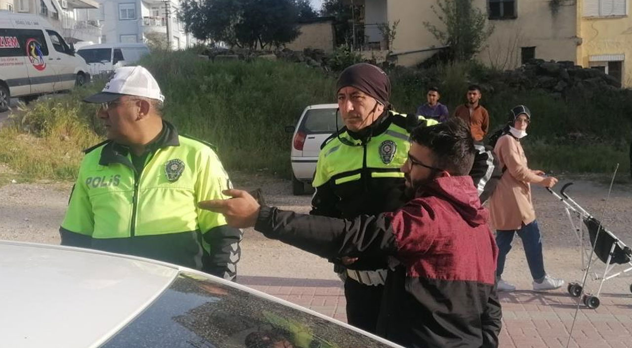 Kazayı merak edip duran motosiklet sürücüsüne 5 bin 600 TL ceza şoku