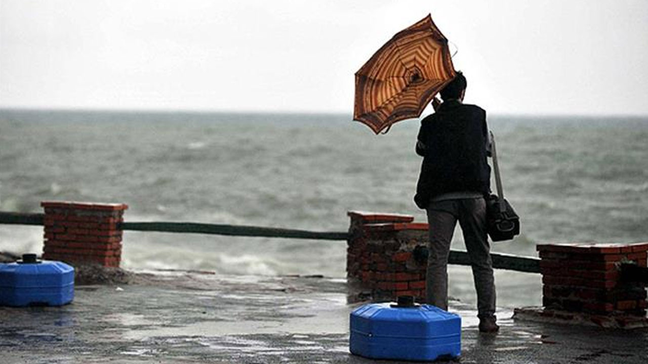 Hem AKOM hem Meteoroloji uyardı: Marmara'da kuvvetli rüzgar bekleniyor