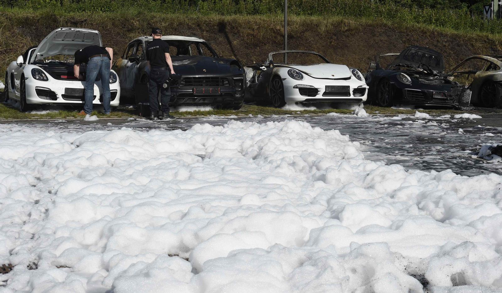 Almanya'da G20 öncesi protestolar sürüyor