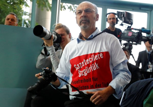 Erdoğan-Merkel toplantısında protesto girişimi