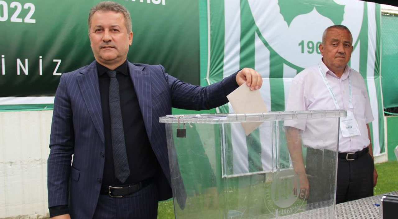 Giresunspor Başkanı Hakan Karaahmet güven tazeledi... İşte yeni yönetimi