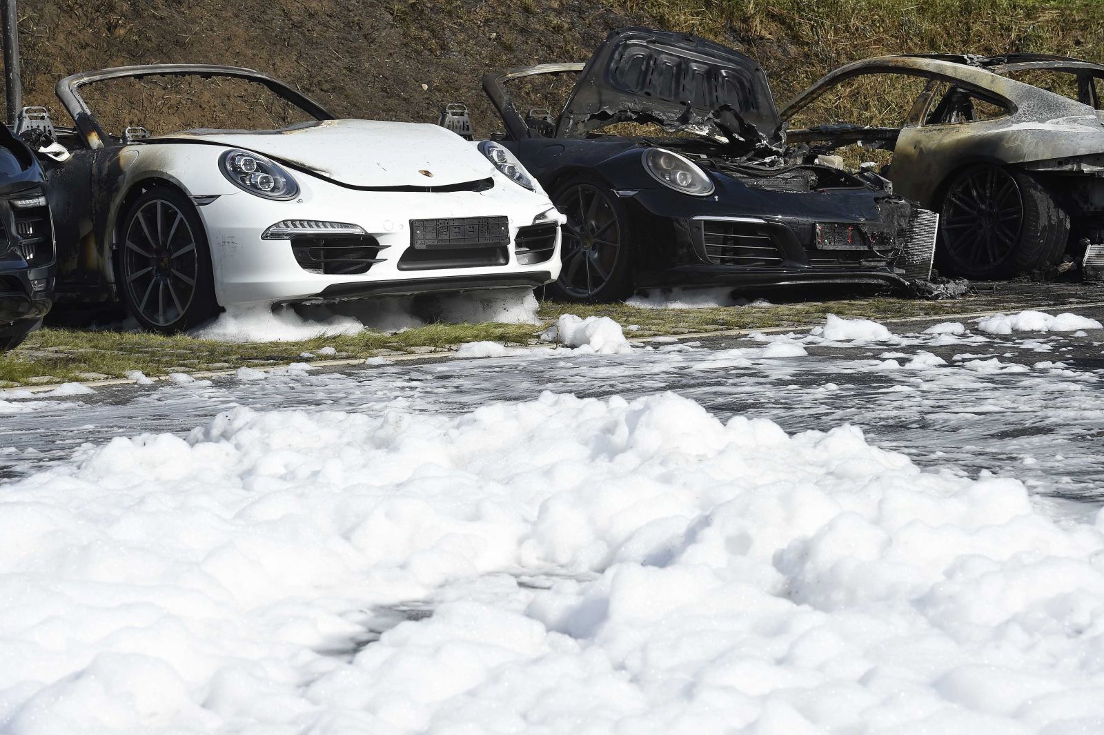 Almanya'da G20 öncesi protestolar sürüyor