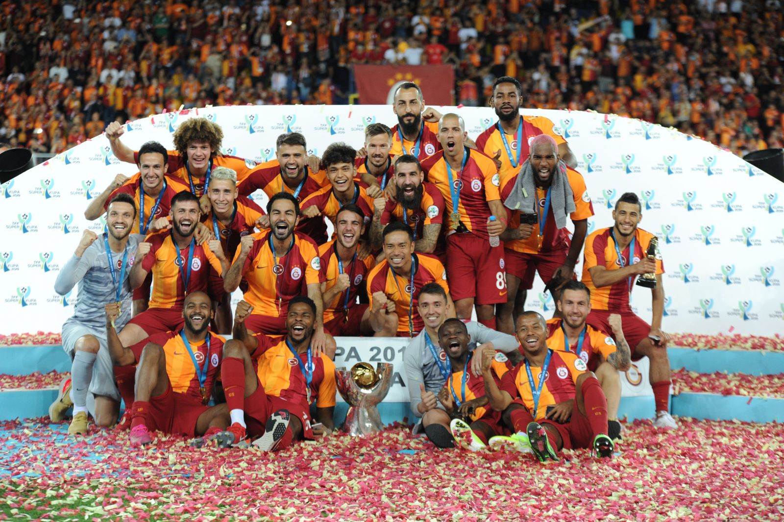 Galatasaray, Süper Kupa'nın sahibi oldu (Akhisarspor 0-1 Galatasaray)