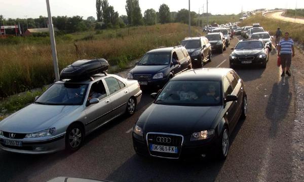 Gurbetçilerden Türkiye'ye rekor giriş