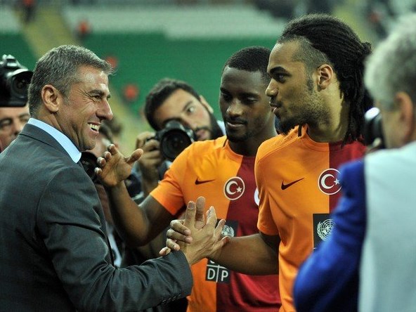 Galatasaraylı futbolcular, Hamza Hamzaoğlu'na başarılar diledi Galatasaraylı futbolcular, Hamza Hamzaoğlu'na başarılar diledi