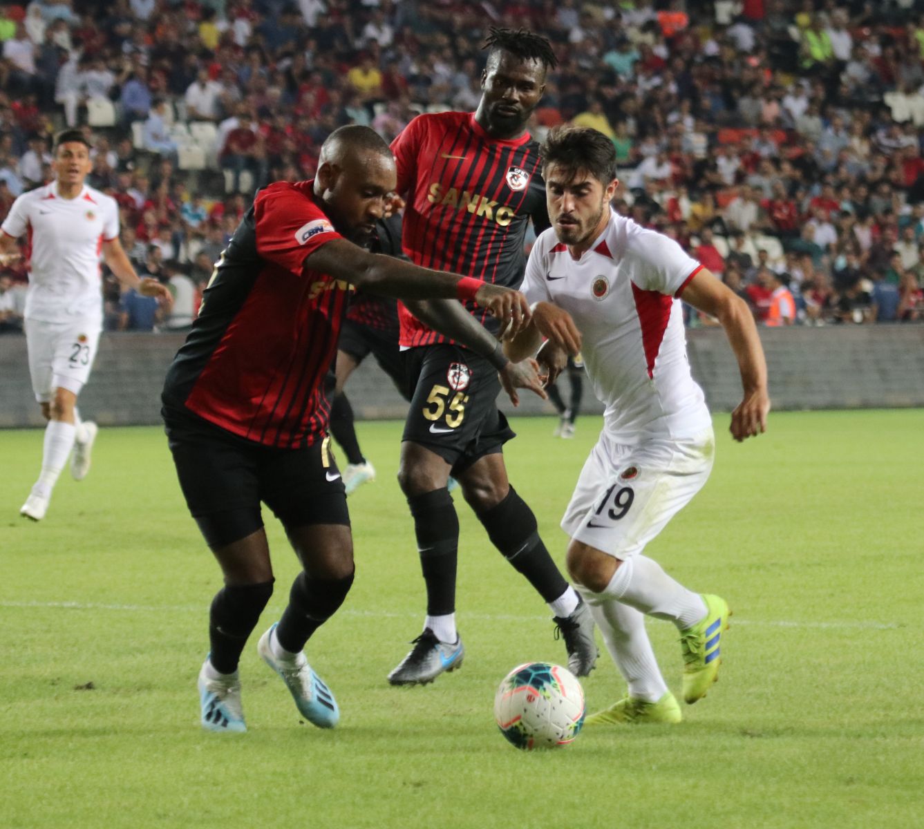 Gazişehir Gaziantep evinde galip