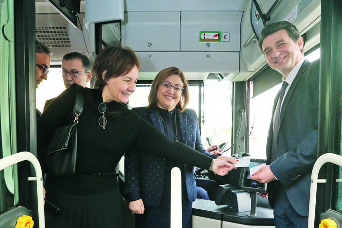 Toplu Ulaşımda Çıtayı Yükseklere Çıkarıyoruz Toplu Ulaşımda Çıtayı Yükseklere Çıkarıyoruz