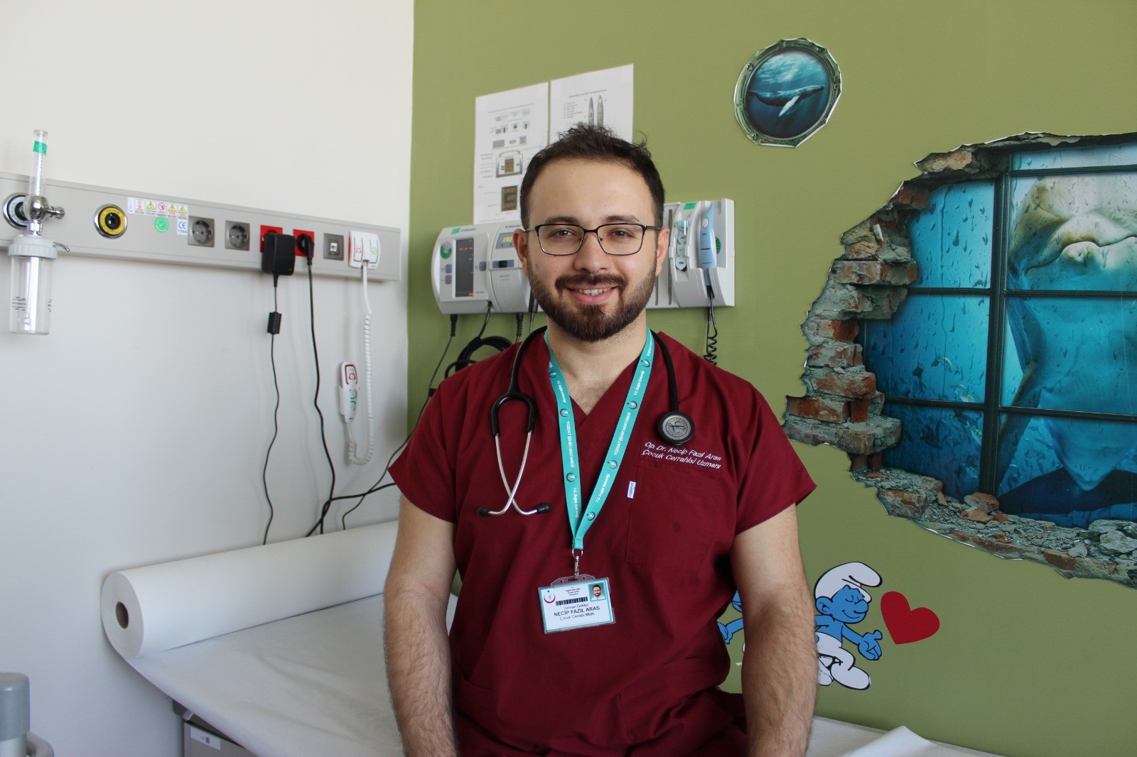 Gazlı içecek midesini deldi