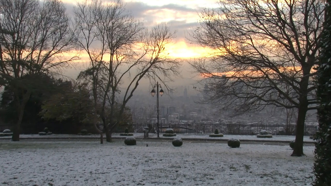 İstanbul beyaza büründü
