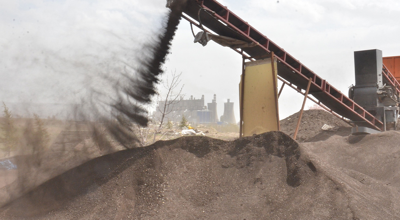 Yerin yüzlerce metre altından çıkarılıyor! Suni gübreyi bitirecek...