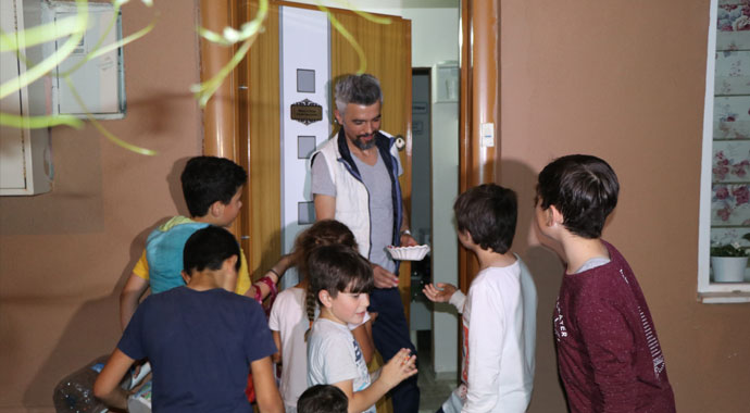 Bu ilçede 100 yıllık gelenek devam ettiriliyor