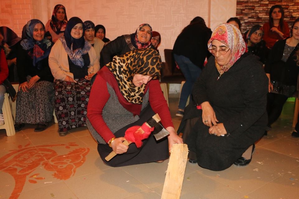 Geline 'dırdır’ etmesin diye kaynananın dilini kestiler