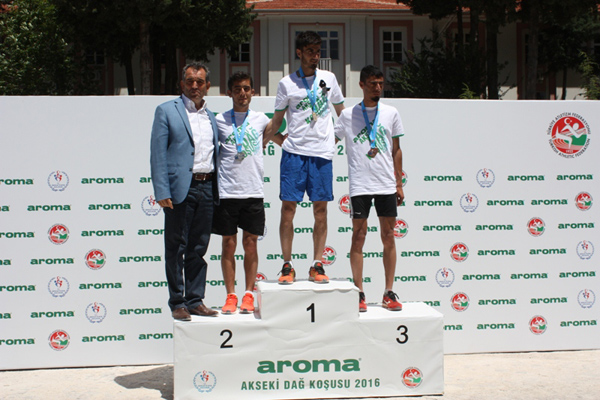 9. Aroma Akseki Dağ Koşusu nefes kesti