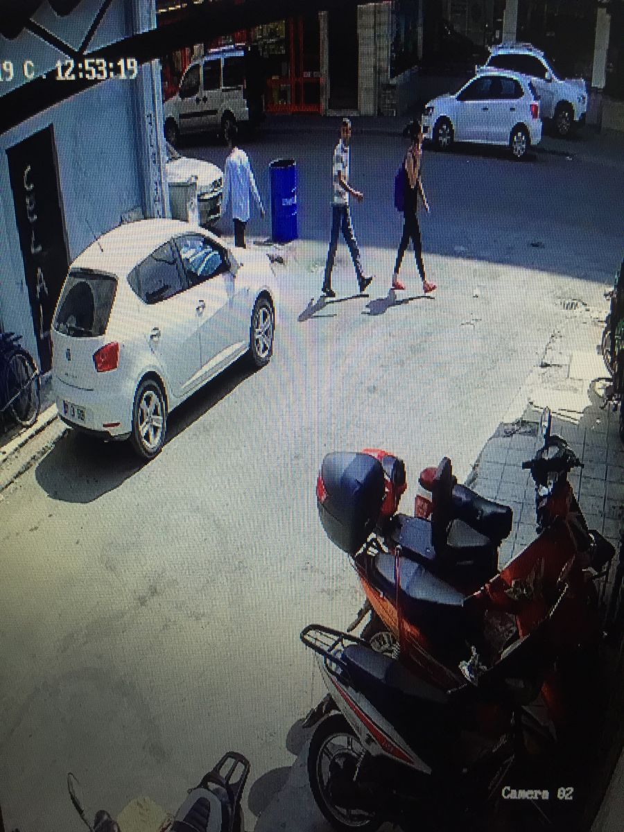 Genç kadının çığlığı kapkaççıyı yakalattı!