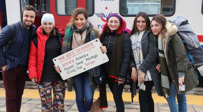 Van Gölü Ekspresi bilet al! Bilet fiyatları, rotası, durakları... Van Ekspresi bilet nasıl alınır?