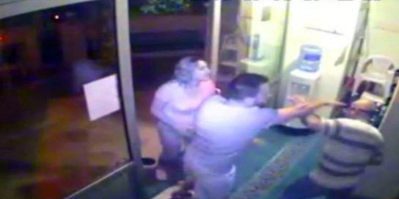 İzmir'de 15 Temmuz günü müezzinin darp edildiği olayda karar çıktı