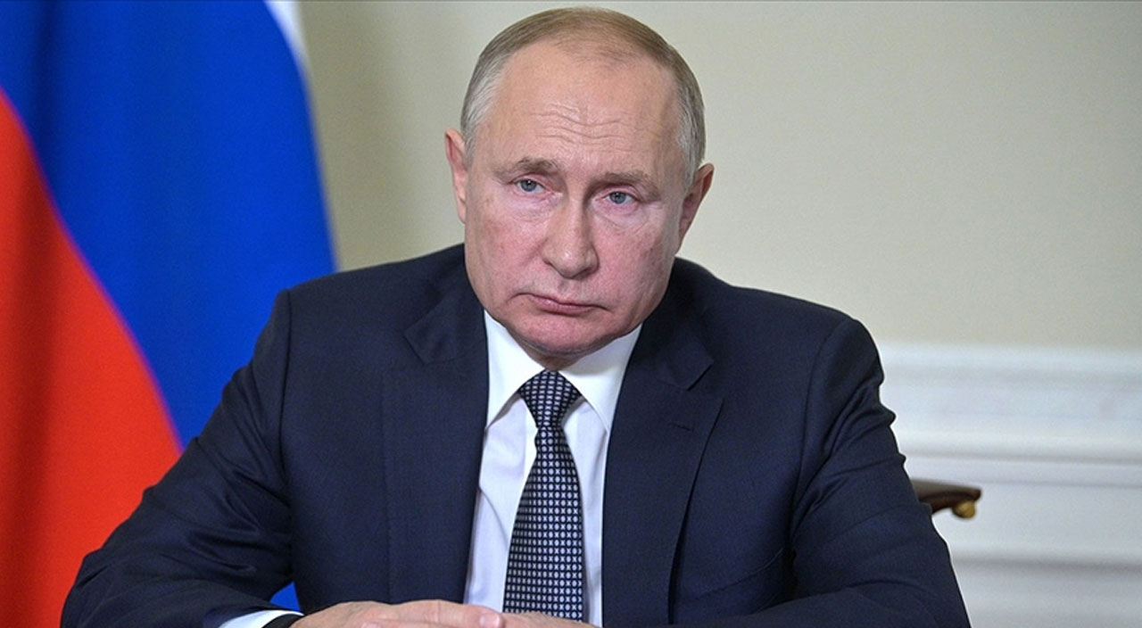Putin’e darbe girişimi iddiası: Batı’dan yardım istedi Putin’e darbe girişimi iddiası: Batı’dan yardım istedi