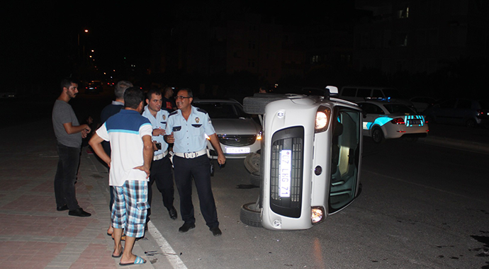 Manavgat'ta kaza: 2 yaralı