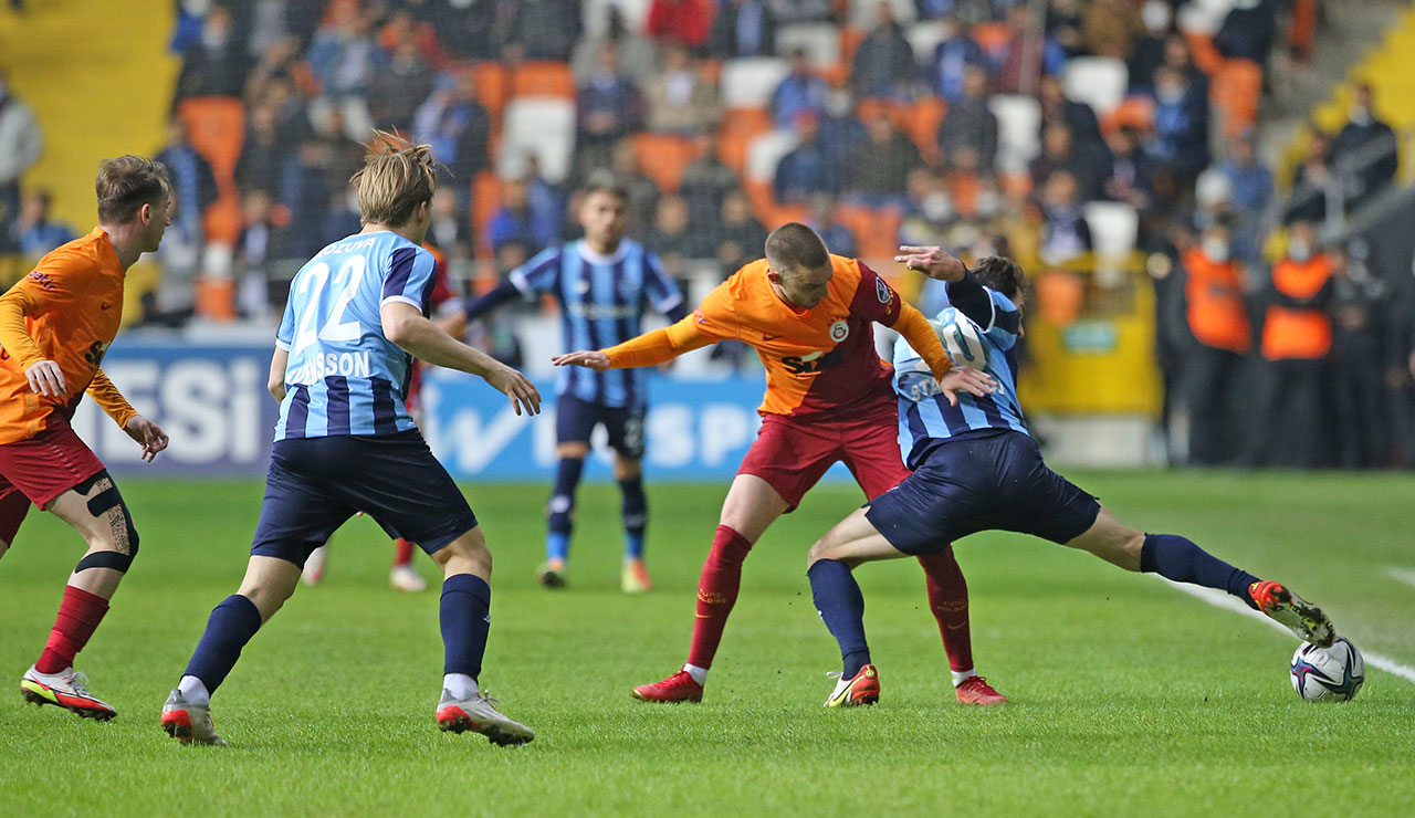 Adana Demirspor 2-0 Galatasaray: Aslan deplasmanda ağır yaralı