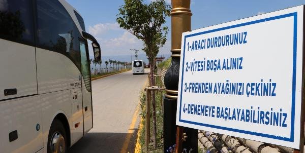 'Gizemli yol'a gelip, deneme yapıyorlar