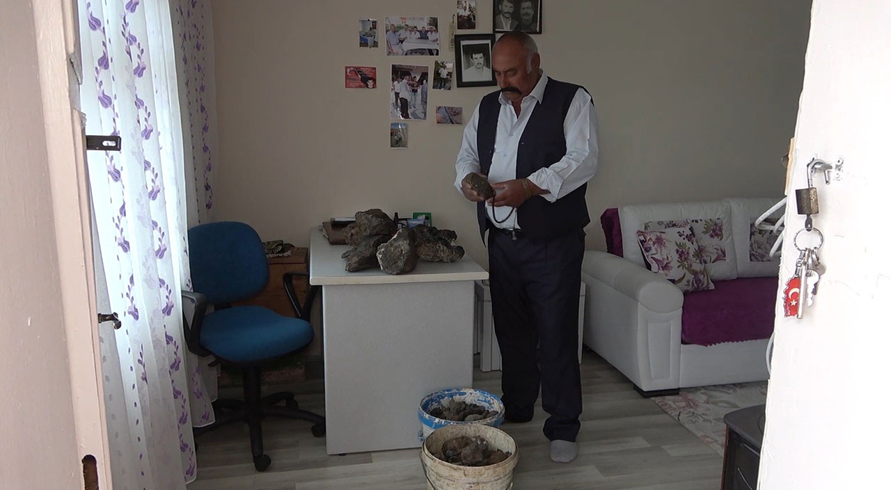 Mantar için çıktı, 100 kilogram gök taşı topladı