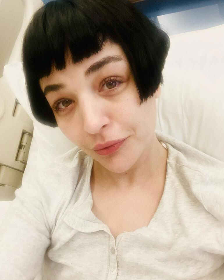 Ünlü oyuncu Gonca Vuslateri hastaneye kaldırıldı