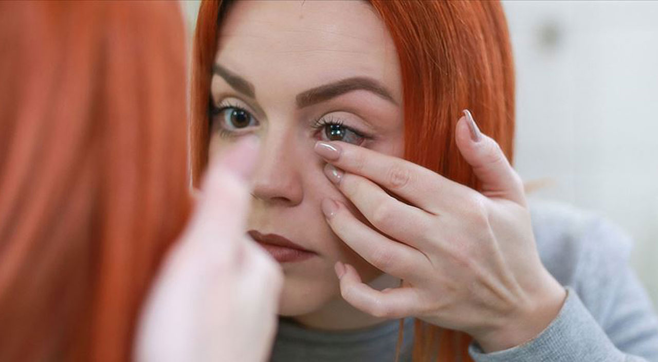 Koronavirüs gözleri etkiliyor, bu belirtilere dikkat!