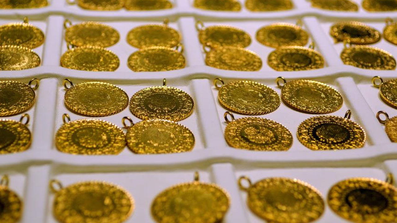 Ons altın çakıldı! 2 yılın en düşük seviyesinde