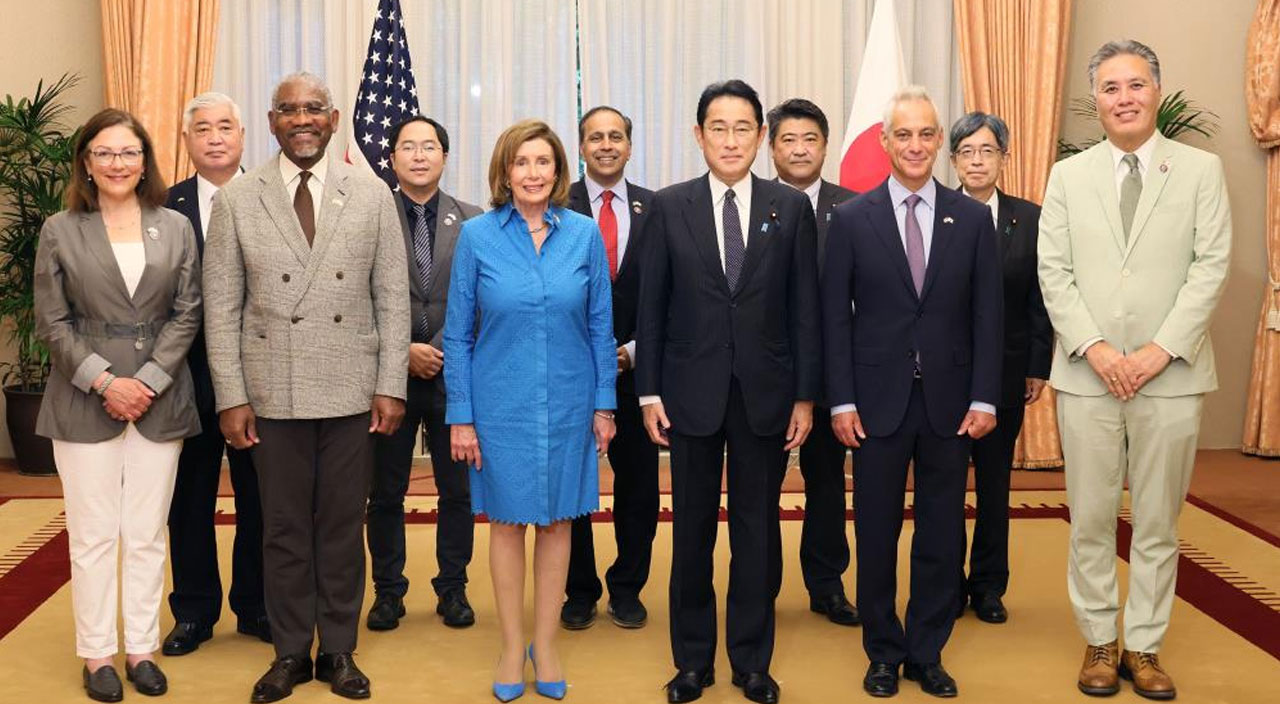 Pelosi ve Japonya Başbakanı Kishida’dan Çin’e ortak çağrı: Derhal Durdurulmalı Pelosi ve Japonya Başbakanı Kishida’dan Çin’e ortak çağrı: Derhal Durdurulmalı