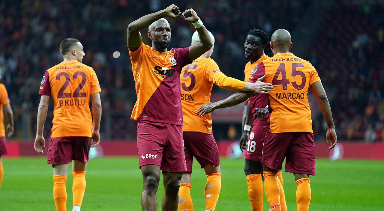 Hedefi küçük, şerefi büyük maç! Fenerbahçe'nin konuğu Galatasaray