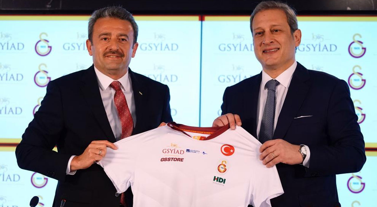 Son dakika... Burak Elmas: Galatasaray'da bir birleşmenin zor hatta imkansız olduğunu düşünüyorum Son dakika... Burak Elmas: Galatasaray'da bir birleşmenin zor hatta imkansız olduğunu düşünüyorum