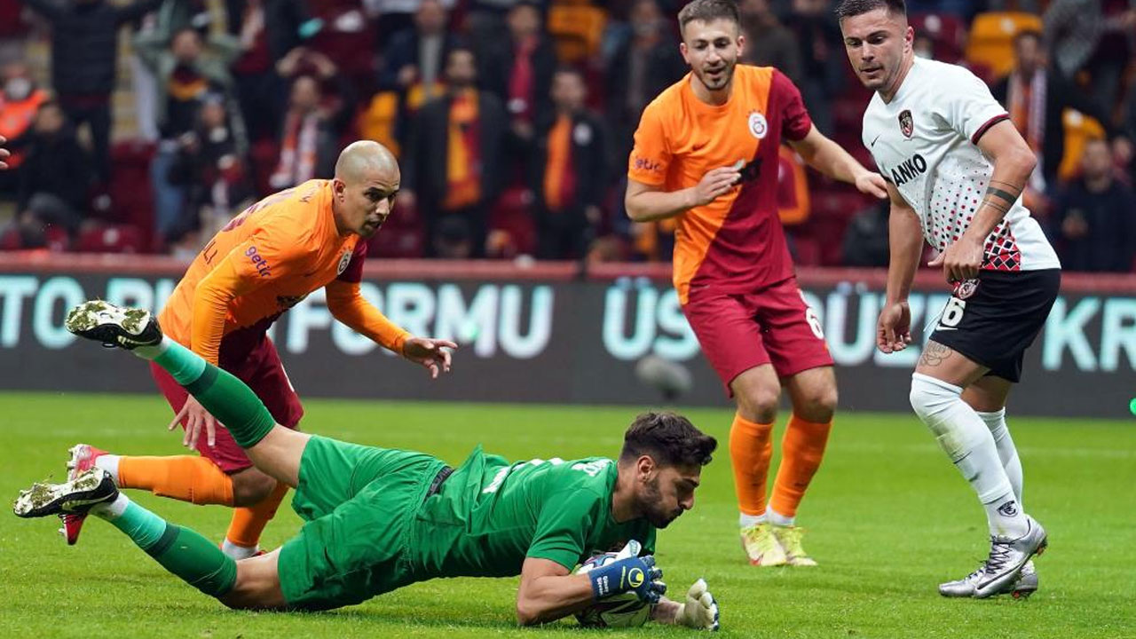Galatasaray Gaziantepspor’u 2-0 mağlup etti: Aslan zirve yarışında ‘Ben de varım’ dedi
