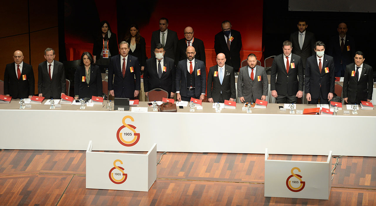 Yönetim ibra edilmedi: Galatasaray seçime gidiyor