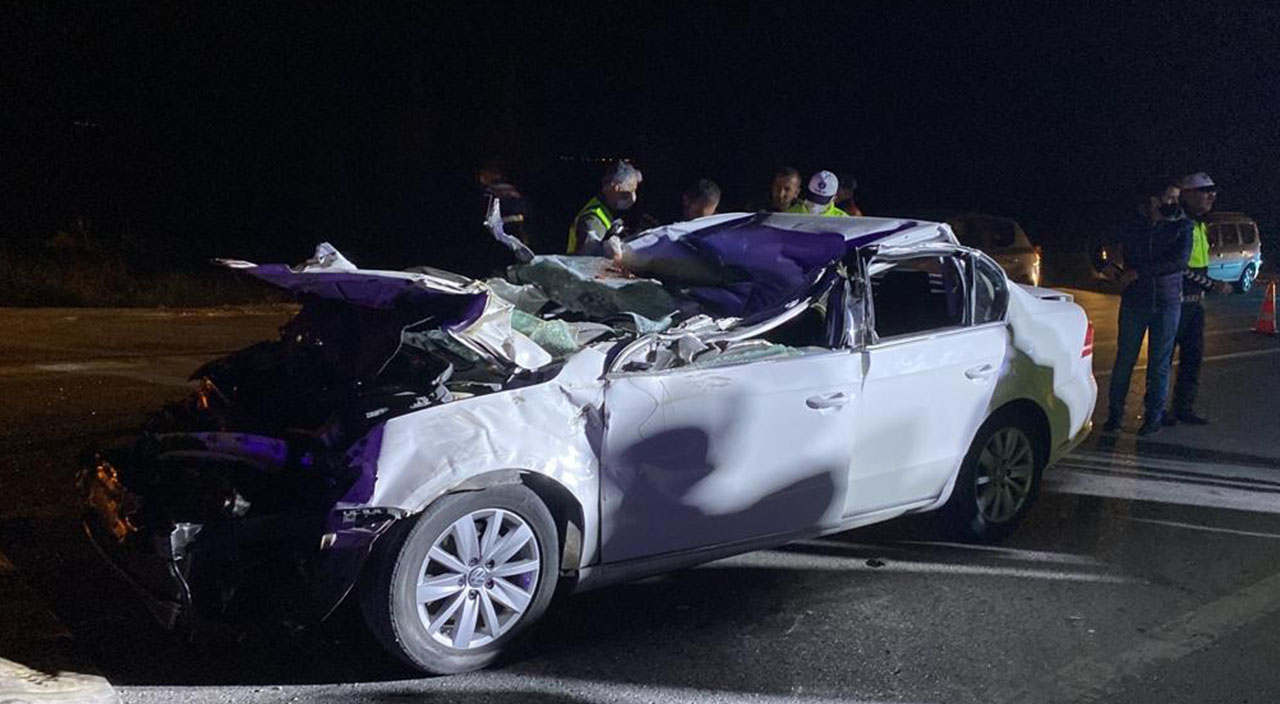 Emniyet müdürü ve oğlu feci kazada hayatını kaybetti