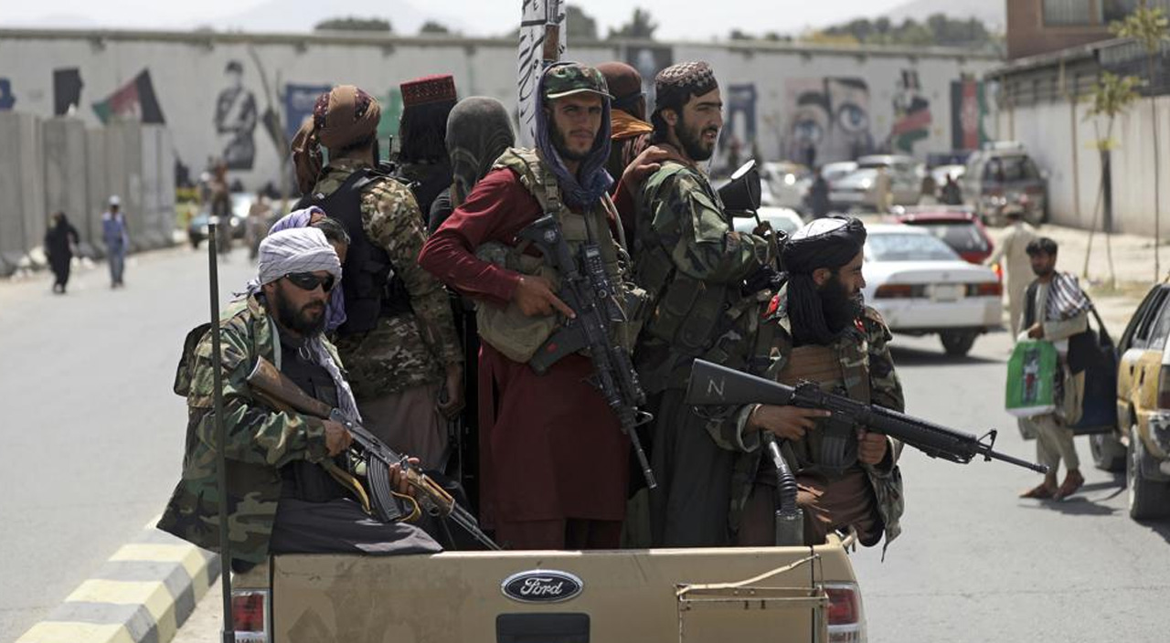Taliban 'Hiçbir ülke destek vermedi' diyerek duyurdu: Hepsini yok edeceğiz Taliban 'Hiçbir ülke destek vermedi' diyerek duyurdu: Hepsini yok edeceğiz