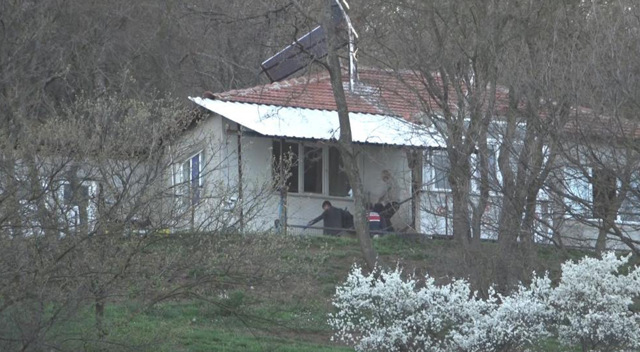 Balıkesir'de aile faciası! Anne-oğul öldü, baba-kız yaralı