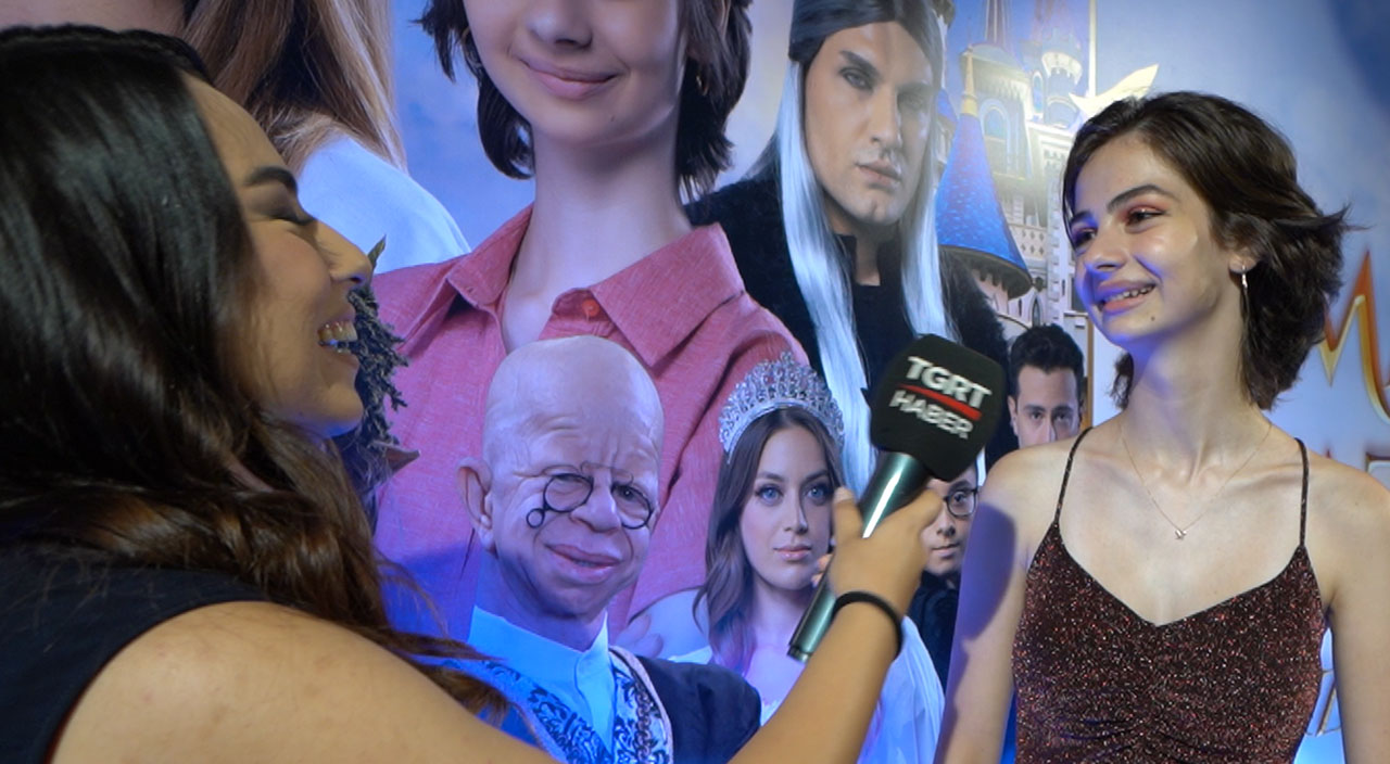Masal Şatosu: Gizemli Misafir’e masal gibi gala! Yılın çocuk filmi 12 Ağustos’ta vizyonda Masal Şatosu: Gizemli Misafir’e masal gibi gala! Yılın çocuk filmi 12 Ağustos’ta vizyonda