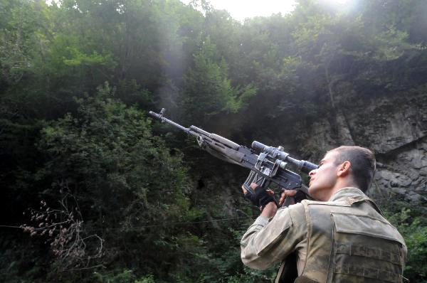 Gümüşhane'de öldürülen teröristler su ararken 20 metreden vurulmuşlar