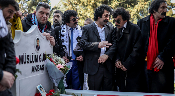 Müslüm Gürses’i benzerleri unutmadı