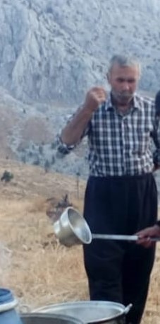 Göçük altında kalan baba oğul hayatını kaybetti