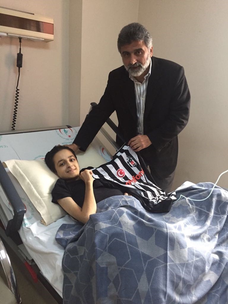 Şenol Güneş'ten çok güzel jest