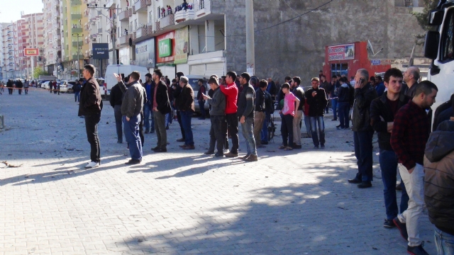 Mardin Kızıltepe'deki patlamanın şiddeti gün ağarınca ortaya çıktı