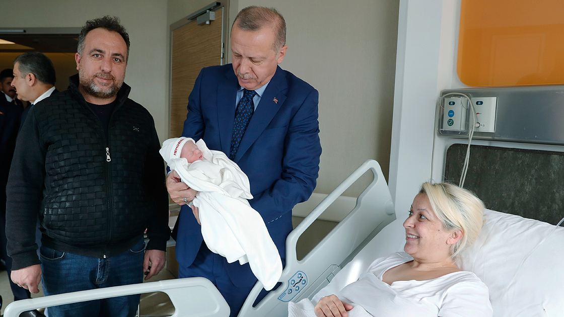 Cumhurbaşkanı Erdoğan'dan Şevket Kazan'a ziyaret