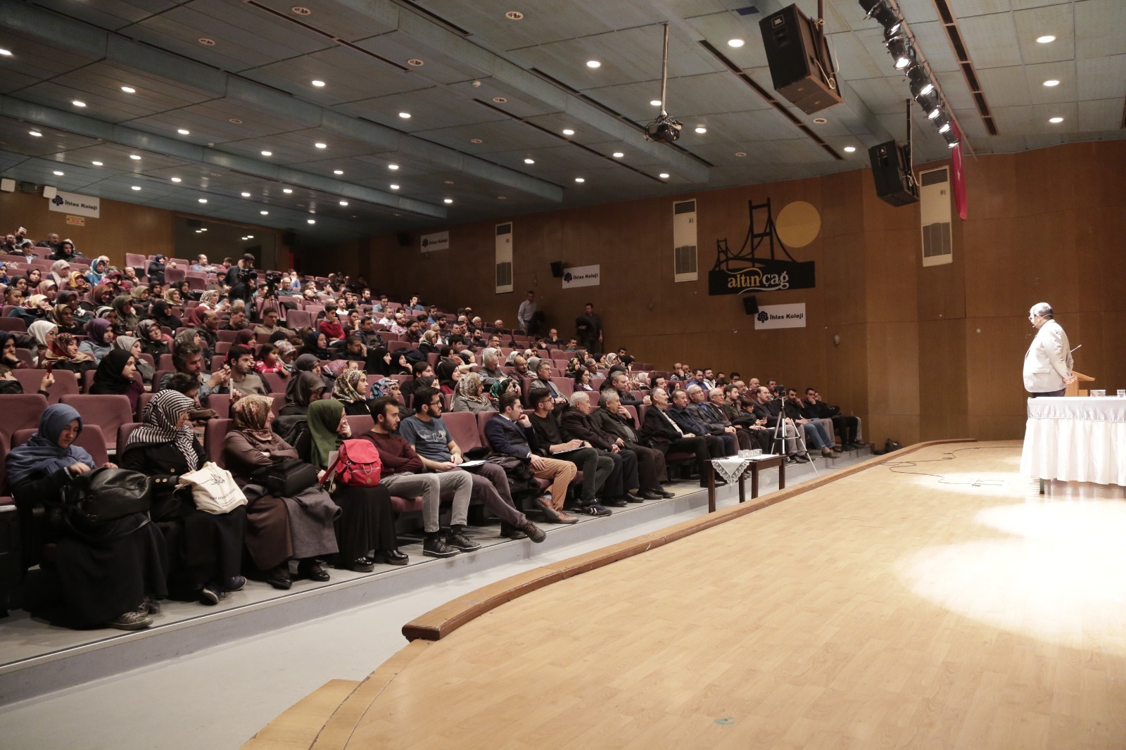 Hayati İnanç’la duygu yüklü dakikalar